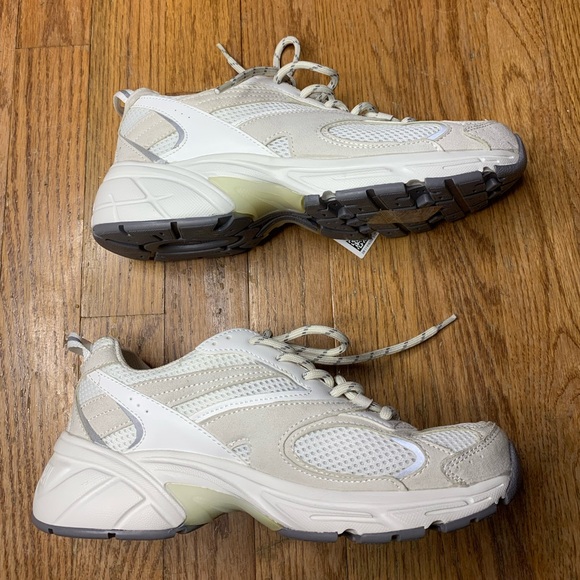 H&M Chunky Mesh Sneakers White & Cream - NWT Size 8 - Picture 2 of 10